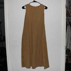 Uniqlo sleeveless dress